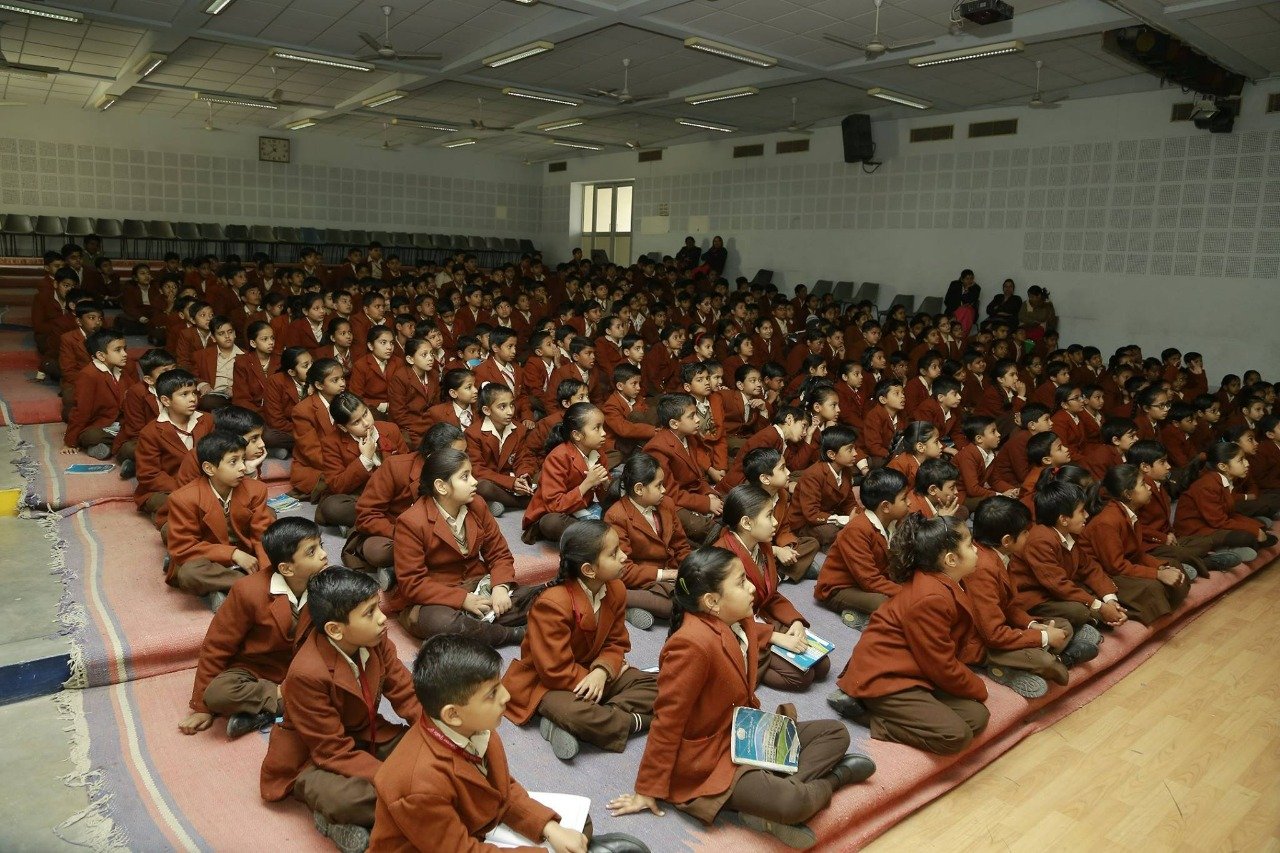 Brain Skool school assembly session